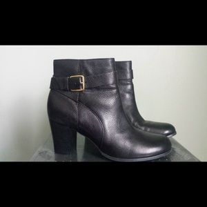 Cole Haan Black Ankle Zip Booties / Boots Size 7